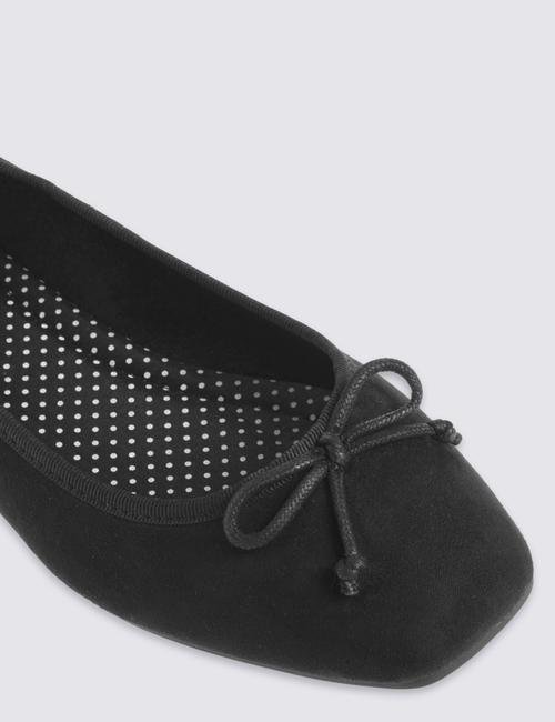 Siyah Babet Ayakkabı