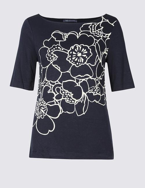 Lacivert Çiçek Desenli Yırtmaç Yaka Yarım Kollu T-Shirt