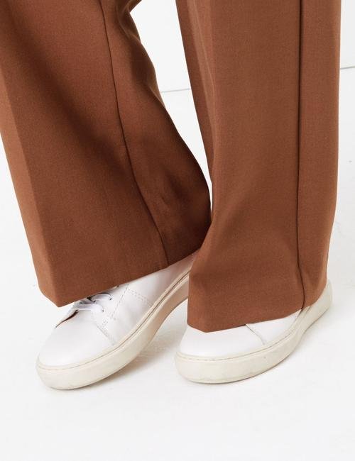 Kahverengi Yüksek Belli Geniş Paçalı Pantolon