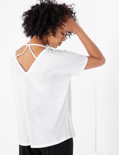 Beyaz Çapraz Sırt Detaylı Yoga T-Shirt