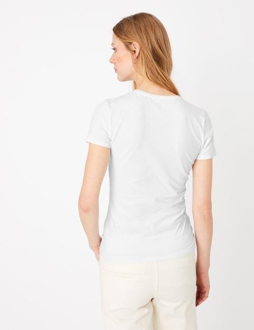 Beyaz Yuvarlak Yaka Kısa Kollu T-Shirt