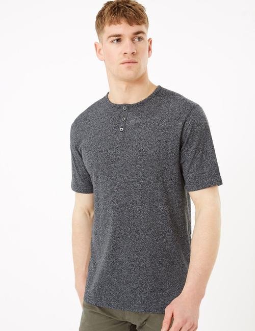 Siyah Henley Yaka Regular Fit T-Shirt