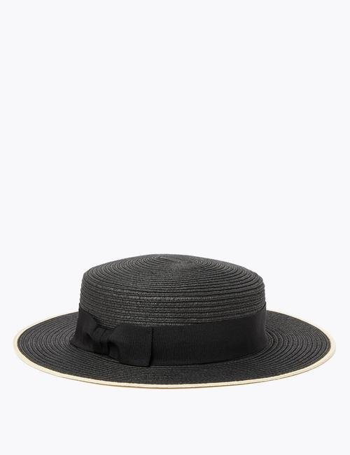 Siyah Fiyonk Detaylı Hasır Şapka