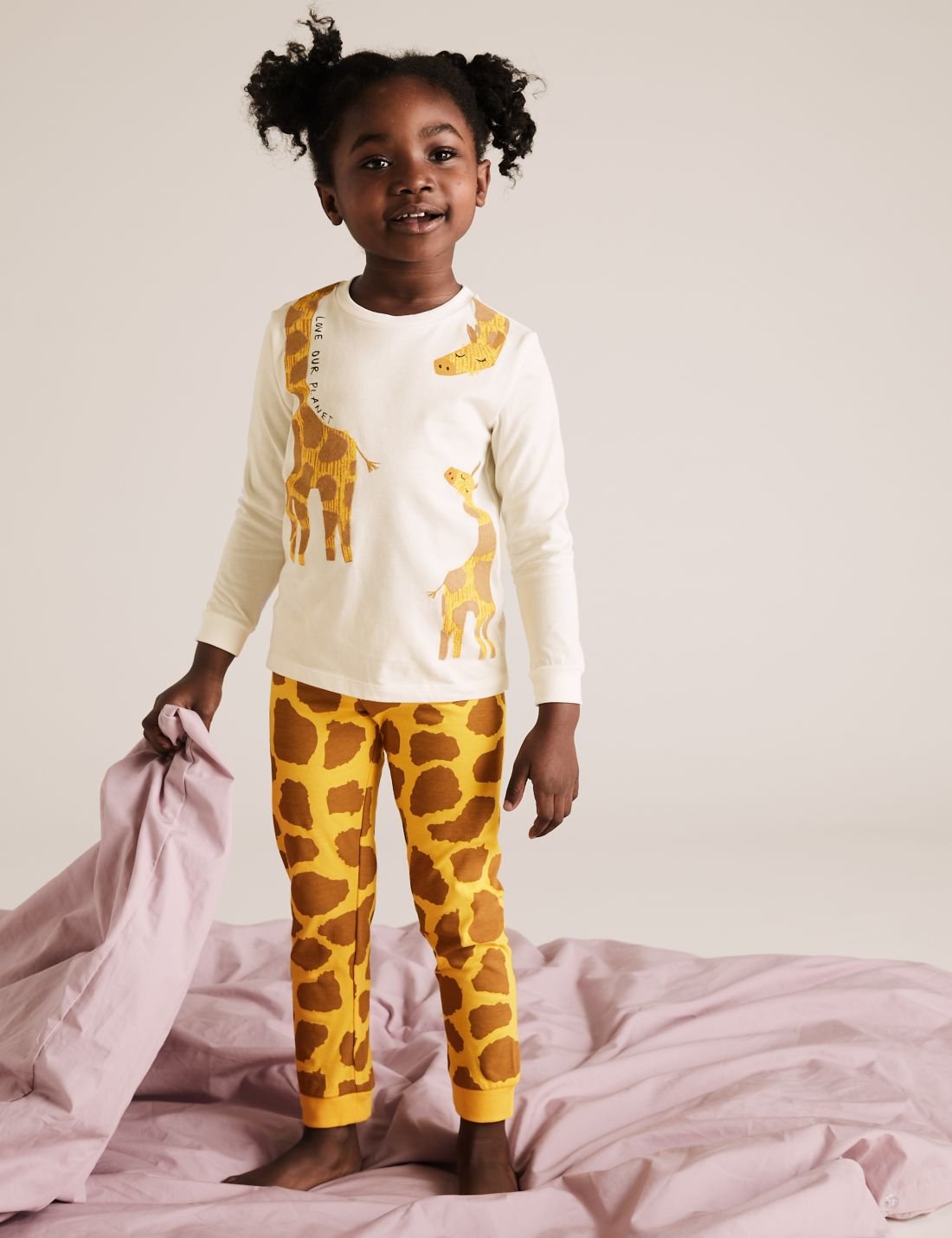 Zürafa Desenli Pijama Takımı