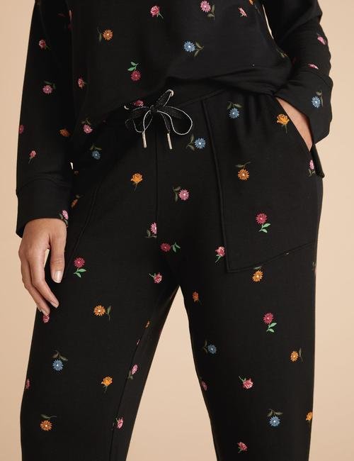 Siyah Flexifit™ Çiçek Desenli Jogger Pijama Atlı