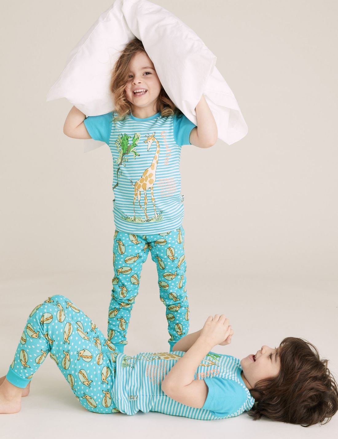 Roald Dahl™ & NHM Baskılı Unisex Pijama Takımı