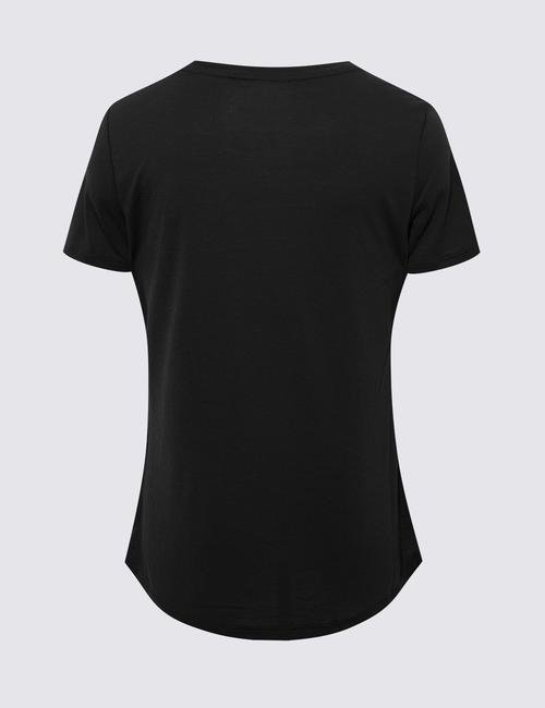 Siyah Yuvarlak Yaka Kısa Kollu T-Shirt
