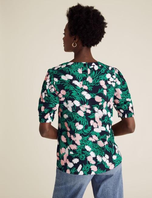 Multi Renk Çiçek Desenli T-Shirt
