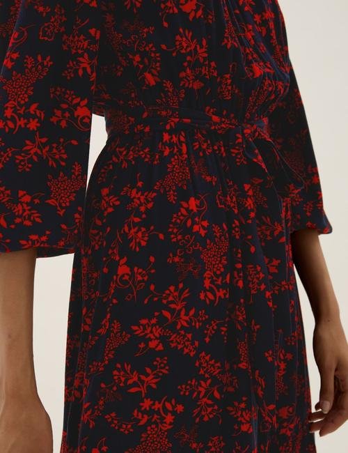 Kırmızı Çiçek Desenli Midi Elbise