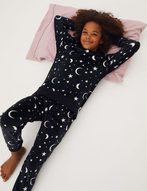 Siyah Yıldız Desenli Kadife Pijama Takımı (6-16 Yaş)