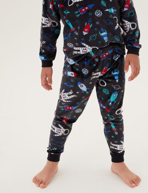 Multi Renk Uzay Desenli Kadife Pijama Takımı (1-7 Yaş)