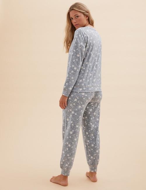 Gri Yıldız Desenli Polar Pijama Takımı