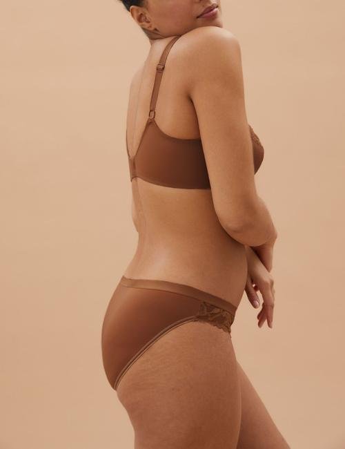 Bej Dantel Detaylı Bikini Külot