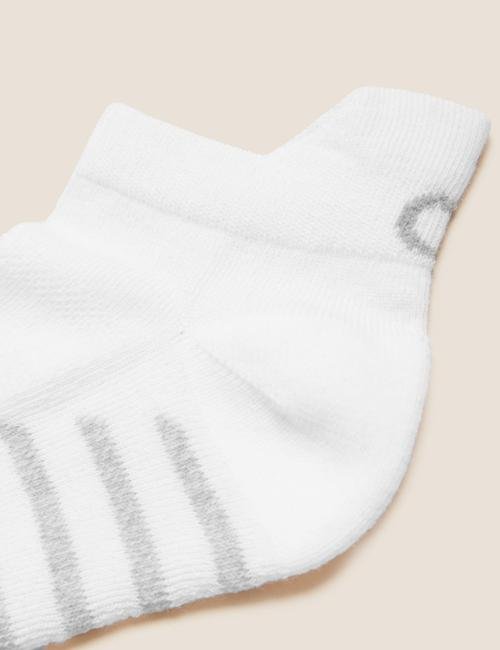 Beyaz 5'li Freshfeet™ Spor Çorabı Seti