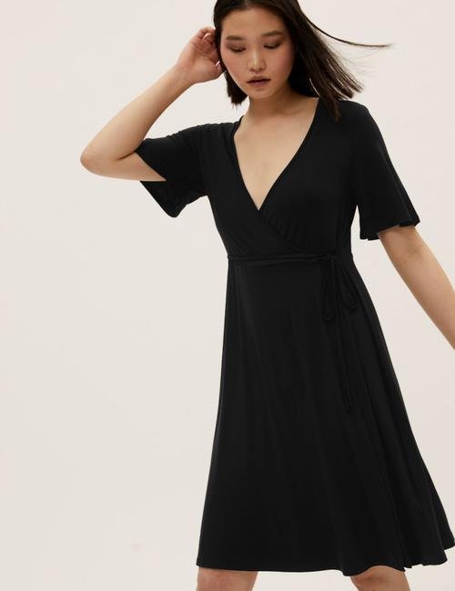 Siyah Kısa Kollu Mini Elbise