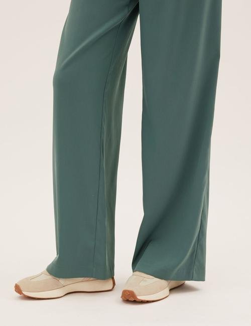 Yeşil Pile Detaylı Wide Leg Pantolon