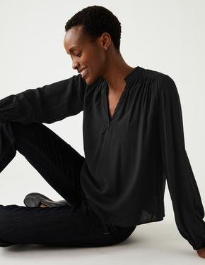 Kadın Siyah Regular Fit V Yaka Bluz