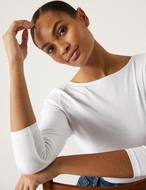 Kadın Beyaz Slim Fit Kayık Yaka T-Shirt