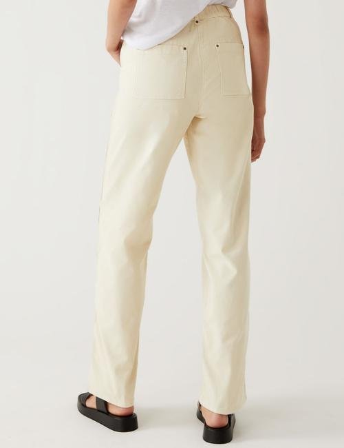Beyaz Yüksek Bel Relaxed Fit Pantolon