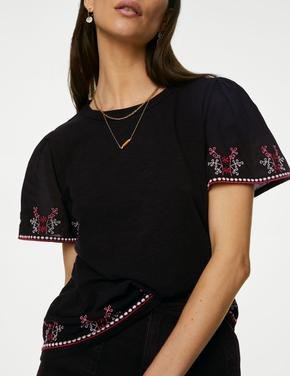 Kadın Siyah Saf Pamuklu İşleme Detaylı T-Shirt