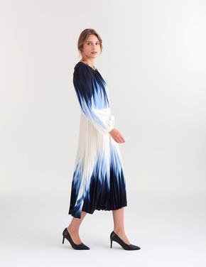 Kadın Mavi Pile Detaylı Uzun Kollu Midi Elbise