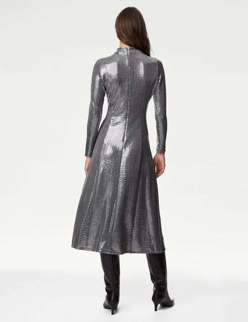 Gümüş Uzun Kollu Payetli Midi Elbise