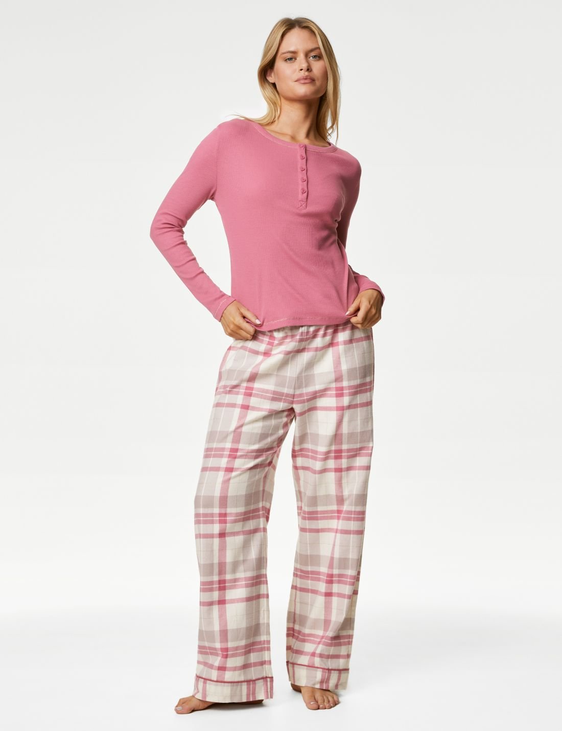 Ekose Desenli Uzun Kollu Pijama Takımı