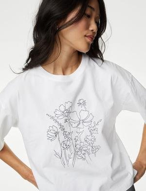 Saf Pamuklu Çiçek Desenli Kısa Kollu T-Shirt