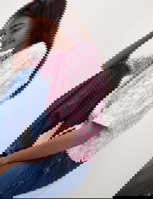 Pembe Mix Pamuklu Kısa Kollu Çiçek Desenli T-shirt