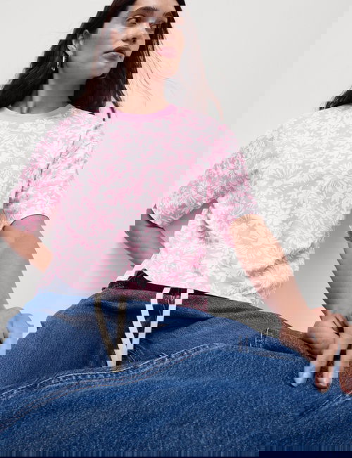Pembe Mix Pamuklu Kısa Kollu Çiçek Desenli T-shirt