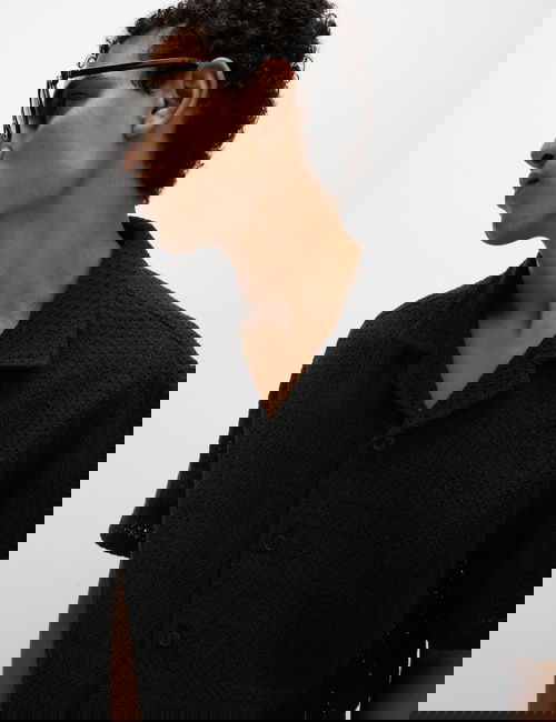 Siyah Saf Pamuklu Kroşe Desenli Gömlek