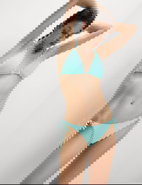 Mavi Bağlama Detaylı Bikini Altı