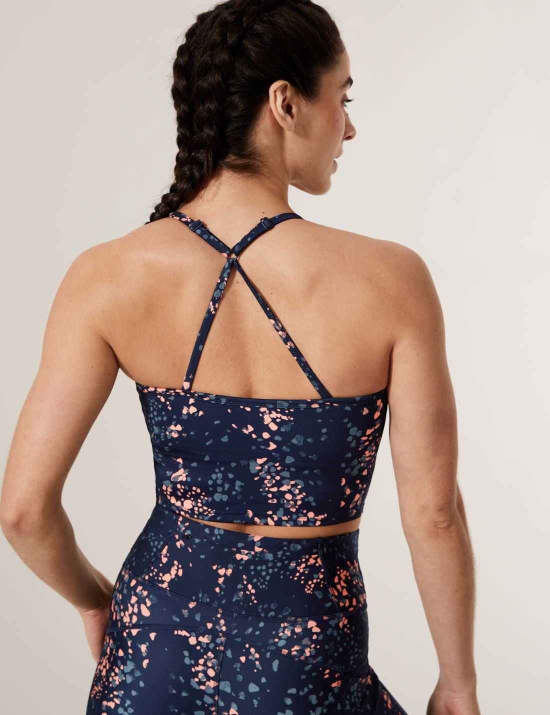 Regular Fit Askılı Crop Top